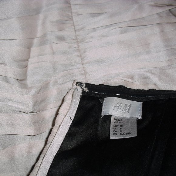 H & M party,cocktail,beige,ruched,gathered,strapless,boned for shape,bodycon - Picture 9 of 9